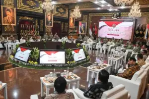 Mengapa Menhan Kumpulkan Para Sesepuh Jenderal TNI?