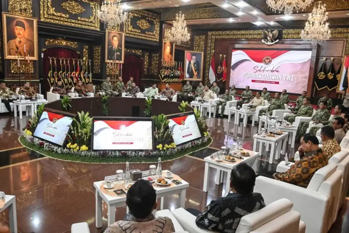 Mengapa Menhan Kumpulkan Para Sesepuh Jenderal Tni?