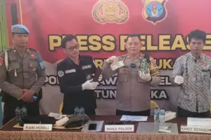 Polisi Nunukan Amankan Sopir Angkot “Spesialis” Penyelundup Manusia ke Malaysia