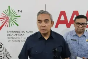 Harus Pakai Solar Nonsubsidi, Biaya Angkut Sampah Kota Bandung Naik