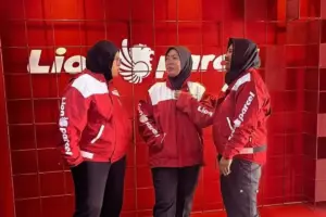 Kartini Masa Kini, Ini Kisah Kurir Lion Parcel yang Menembus Batas