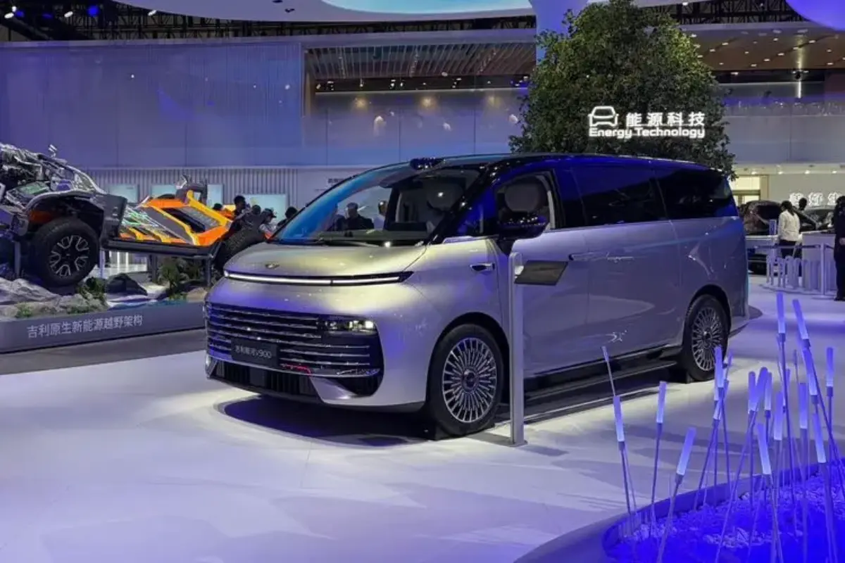 Geely Percepat Inovasi Berbasis Ai: Hadirkan Mobilitas Aman Dan Cerdas