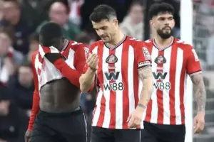 Saat Sunderland Runtuh dalam 6 Menit, Dibabat Nottingham Forest 0-5…