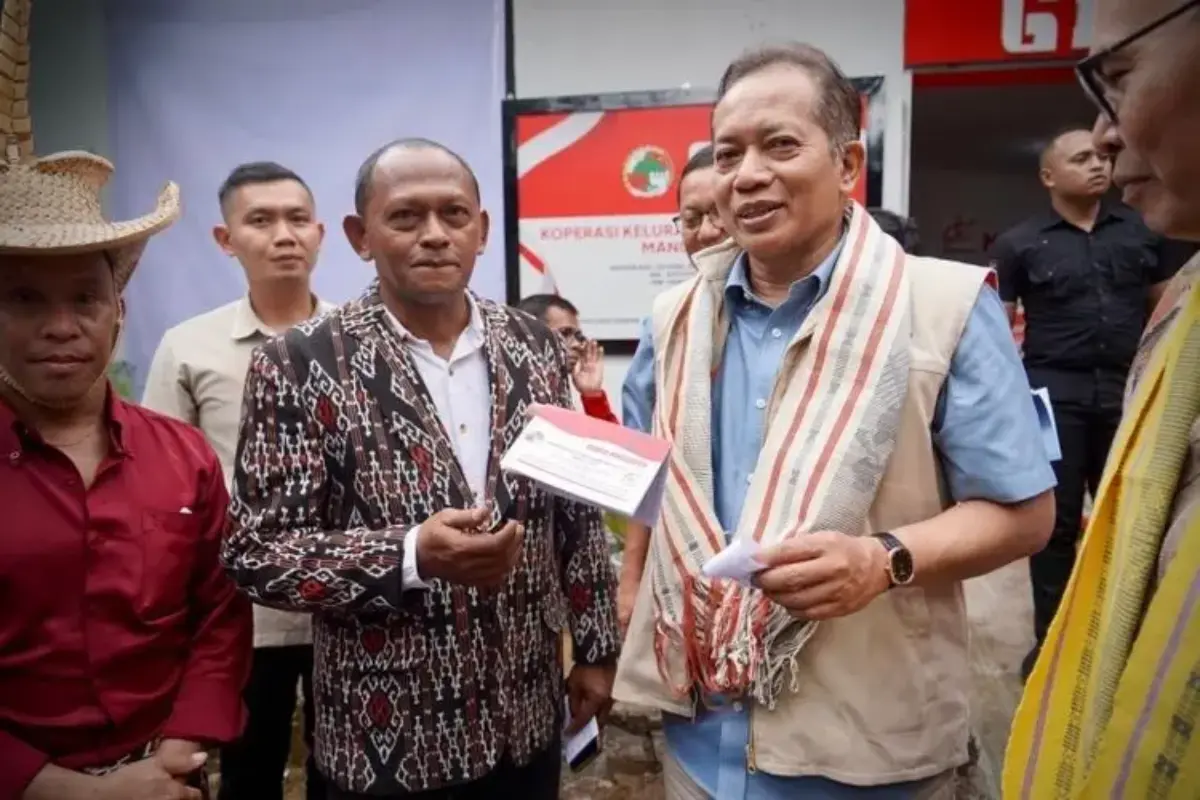 Menkop Ferry Tinjau Koperasi Kelurahan Merah Putih Di Ntt, Dorong Jadi Ekosistem Ekonomi Baru