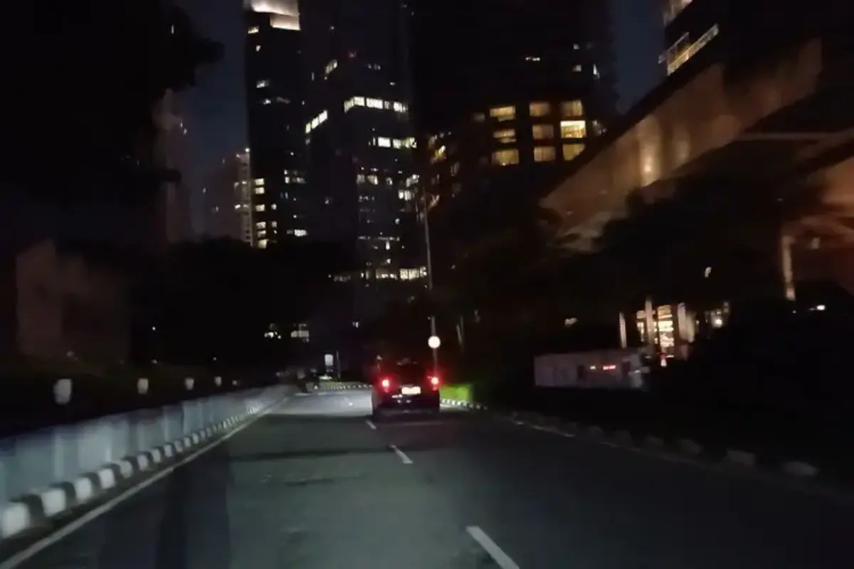 Warge Kaget Scbd Jakarta Tiba Tiba Gelap Saat Pemadaman Lampu Hari Bumi: Enggak Biasa