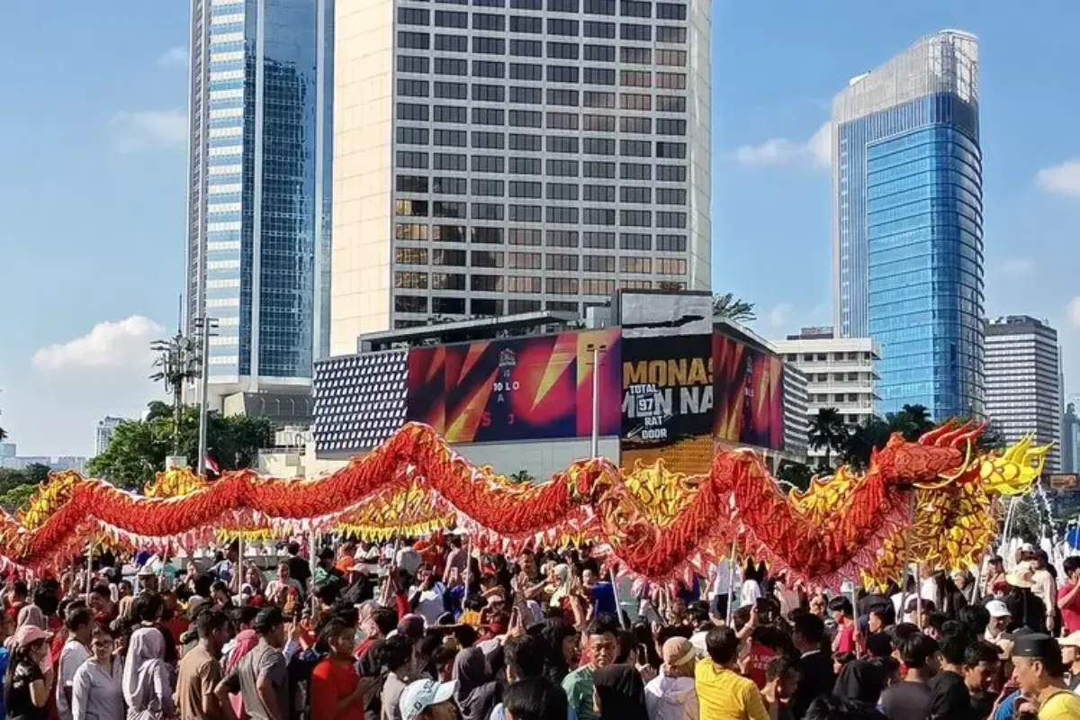 Cfd Sudirman Thamrin Semarak, Parade Barongsai Dan Marching Band Hibur Warga