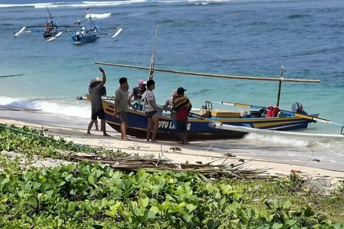 Menembus 40 Mil Samudera Hindia Demi Tuna, Cerita Nelayan Bengkulu 'numpang' Di Rumpon Swasta