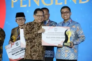 Mendagri Tito Karnavian Instruksikan Pajak Kendaraan Listrik Dihapus, Ini Alasannya