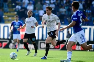 Hasil Como Vs Napoli 0-0: Misi I Lariani ke Zona Liga Champions Masih Tertunda 